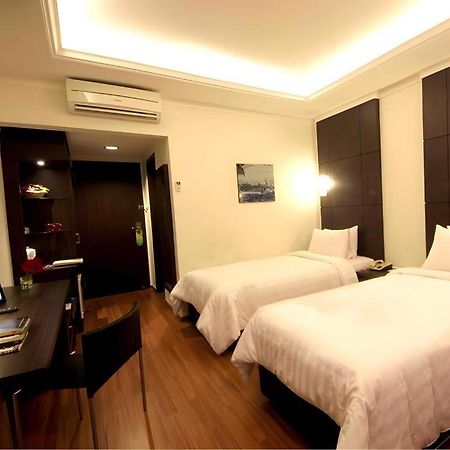 Bentani Hotel & Residence Cirebon Eksteriør billede