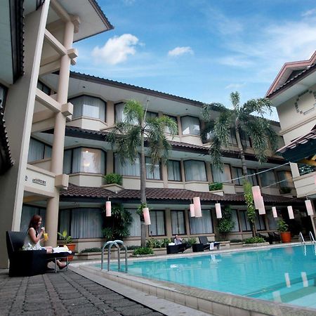 Bentani Hotel & Residence Cirebon Eksteriør billede