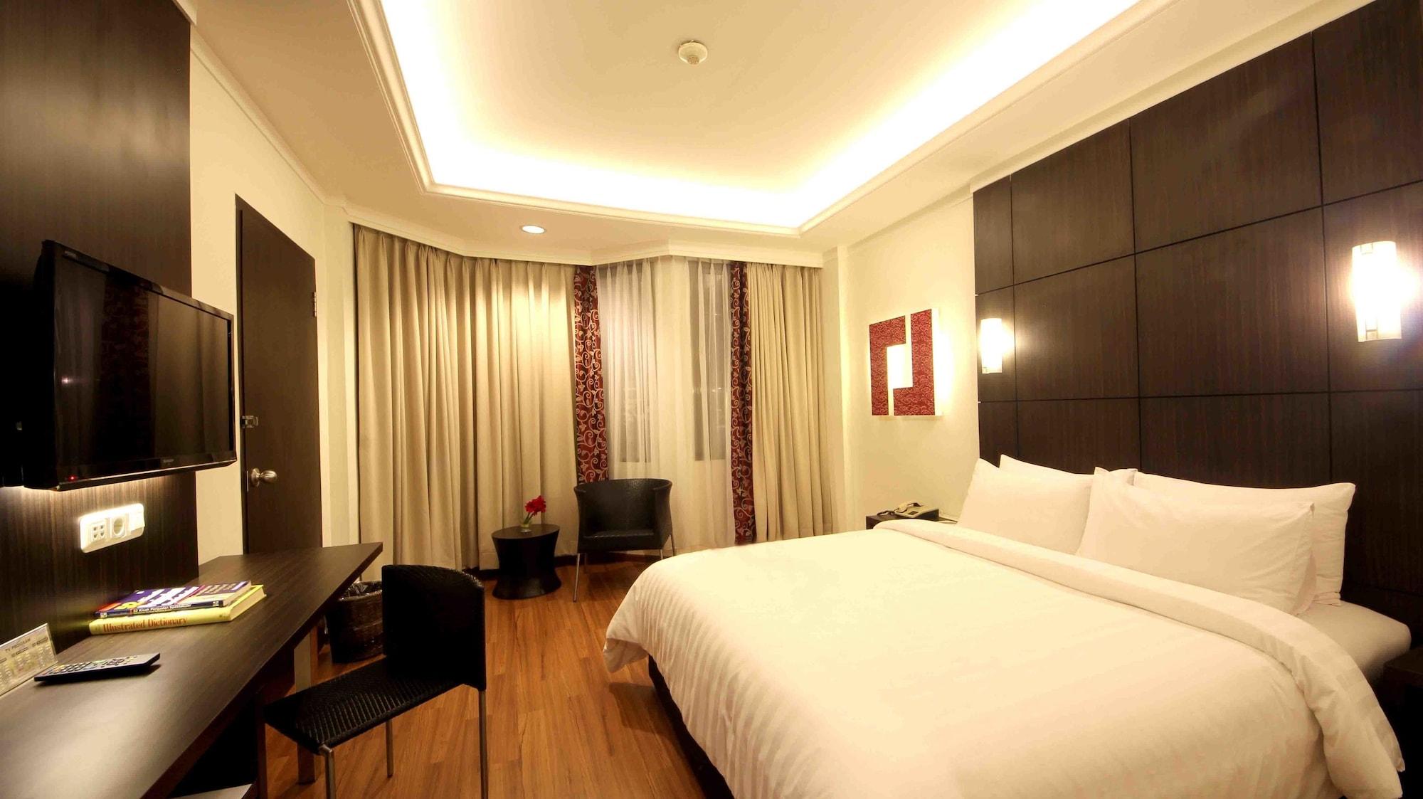 Bentani Hotel & Residence Cirebon Eksteriør billede
