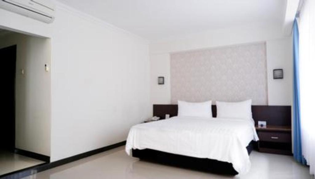 Bentani Hotel & Residence Cirebon Eksteriør billede