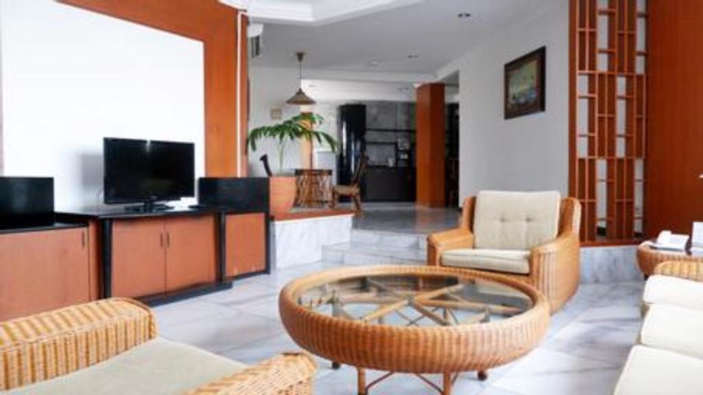 Bentani Hotel & Residence Cirebon Eksteriør billede
