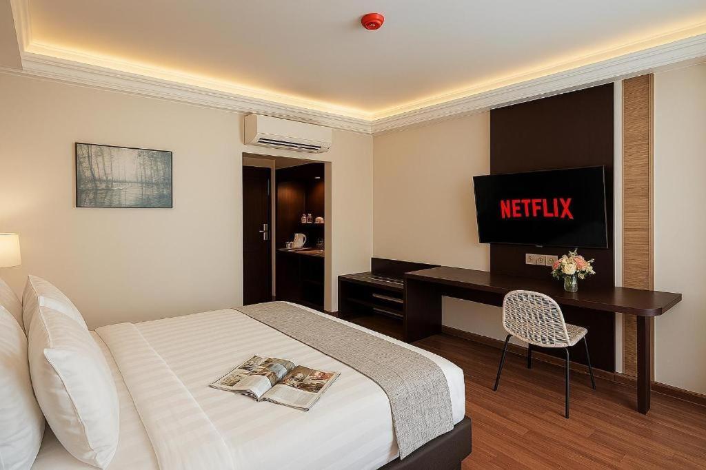 Bentani Hotel & Residence Cirebon Eksteriør billede