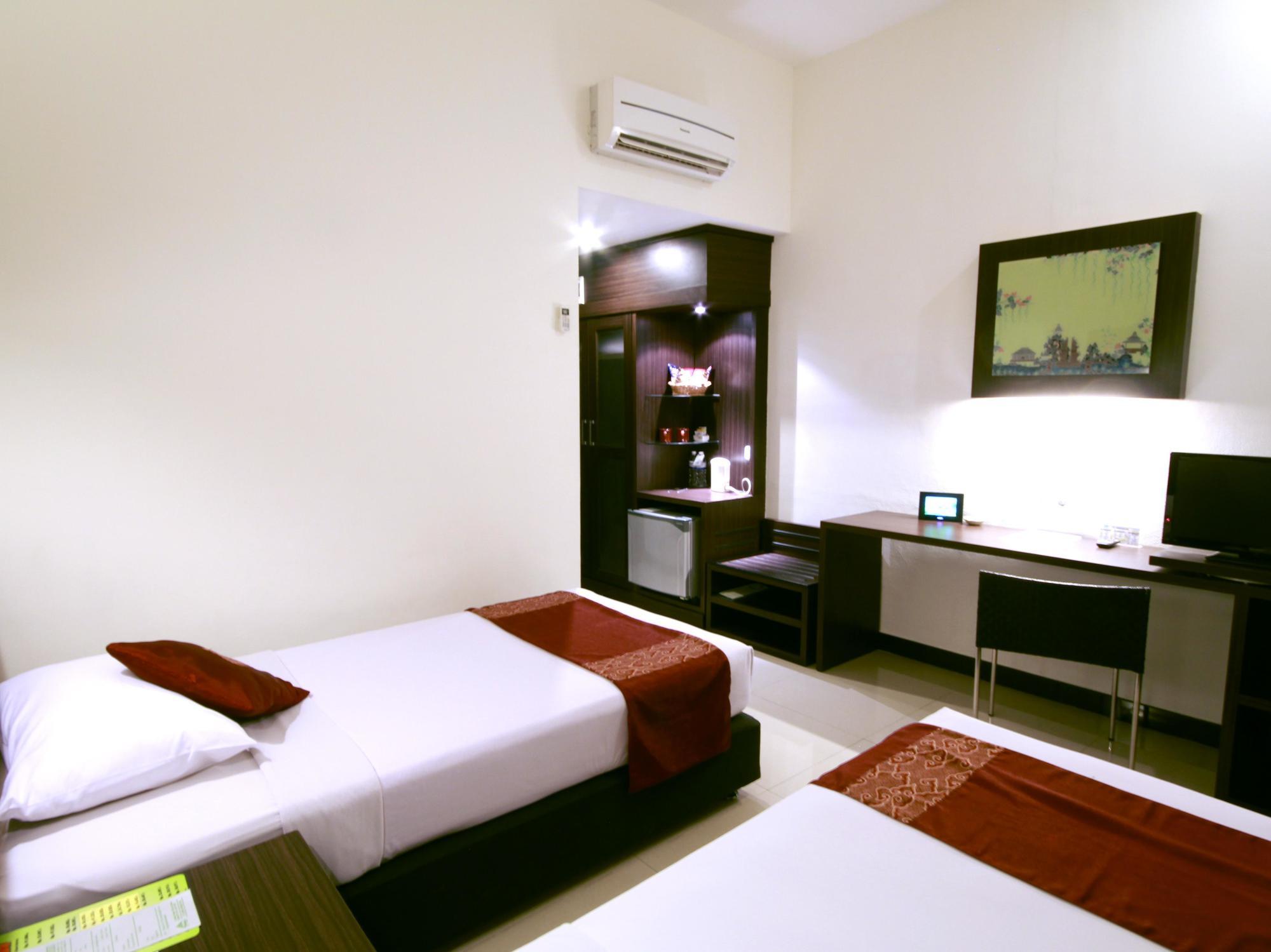 Bentani Hotel & Residence Cirebon Eksteriør billede