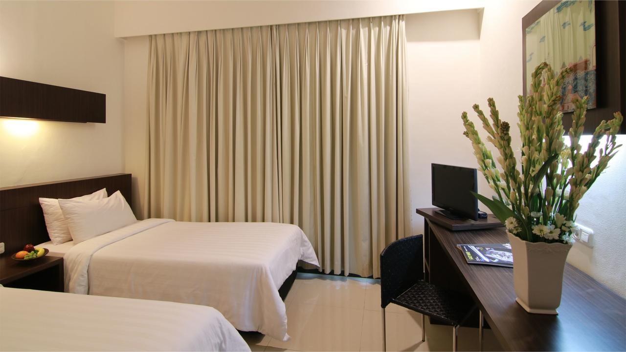 Bentani Hotel & Residence Cirebon Eksteriør billede