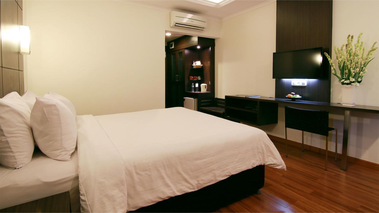 Bentani Hotel & Residence Cirebon Eksteriør billede